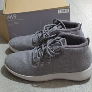 Men's Gray High-Top Sneakers